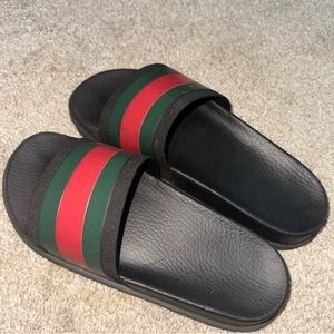 Gucci slides, size 8
